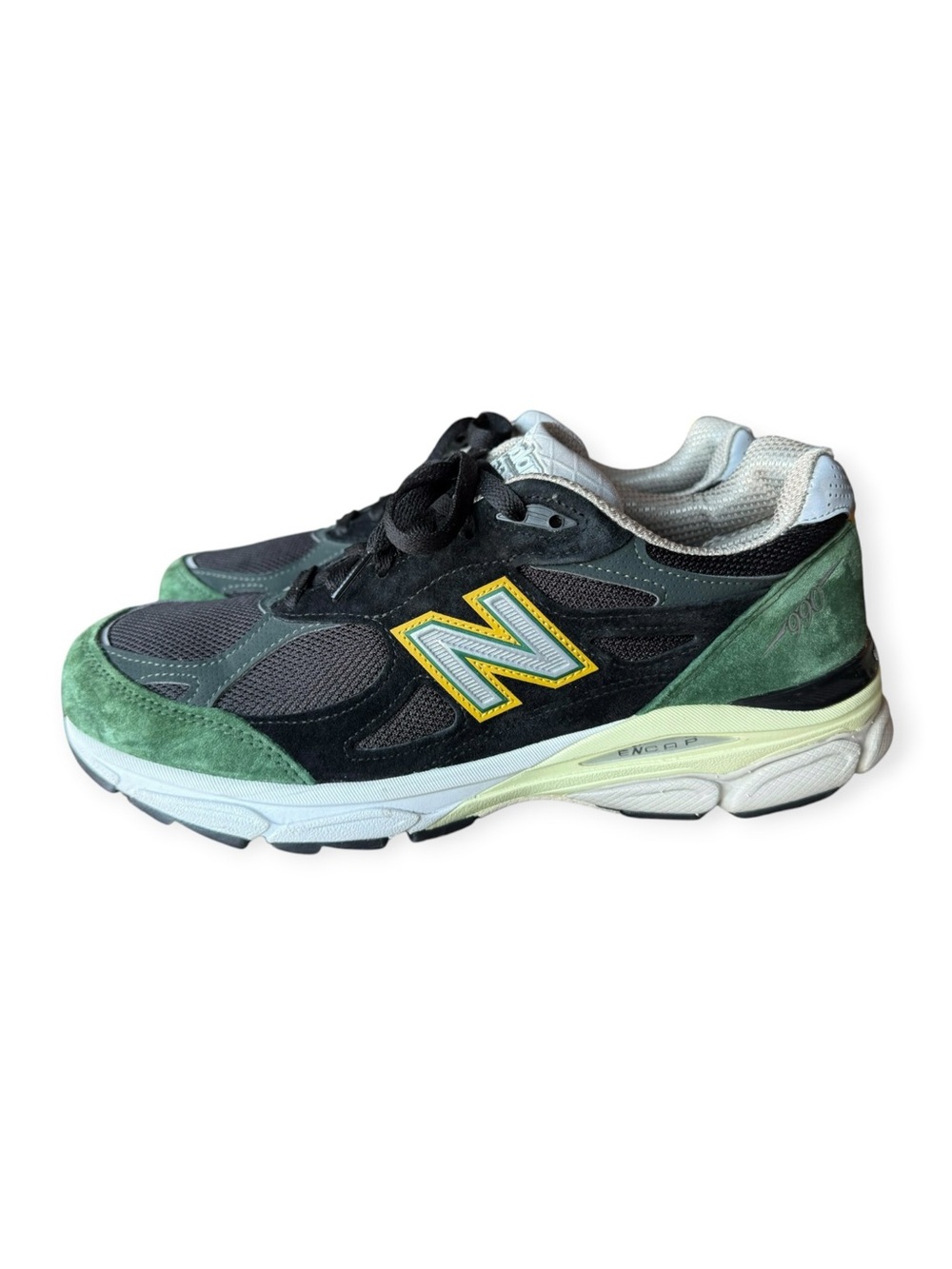 New Balance 990v3, Men’s 10.5 USA